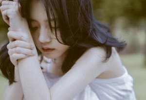 为什么女性朋友很容易没有安全感？男人你真的了解吗？