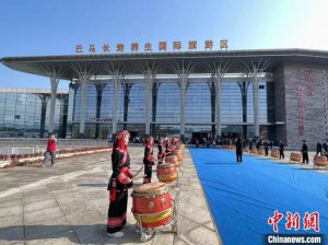 贵南高铁将开通 广西河池发力打造国际宜居康养旅游胜地