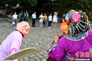 “趣淘”漳州：和谐、温暖！美国知名艺术家代表团点赞南靖土楼文化