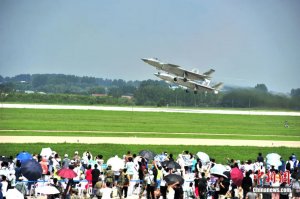 人这一辈子，一定要去看一次空军航空开放活动