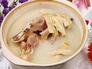 吃鸭子为什么要选择老鸭？